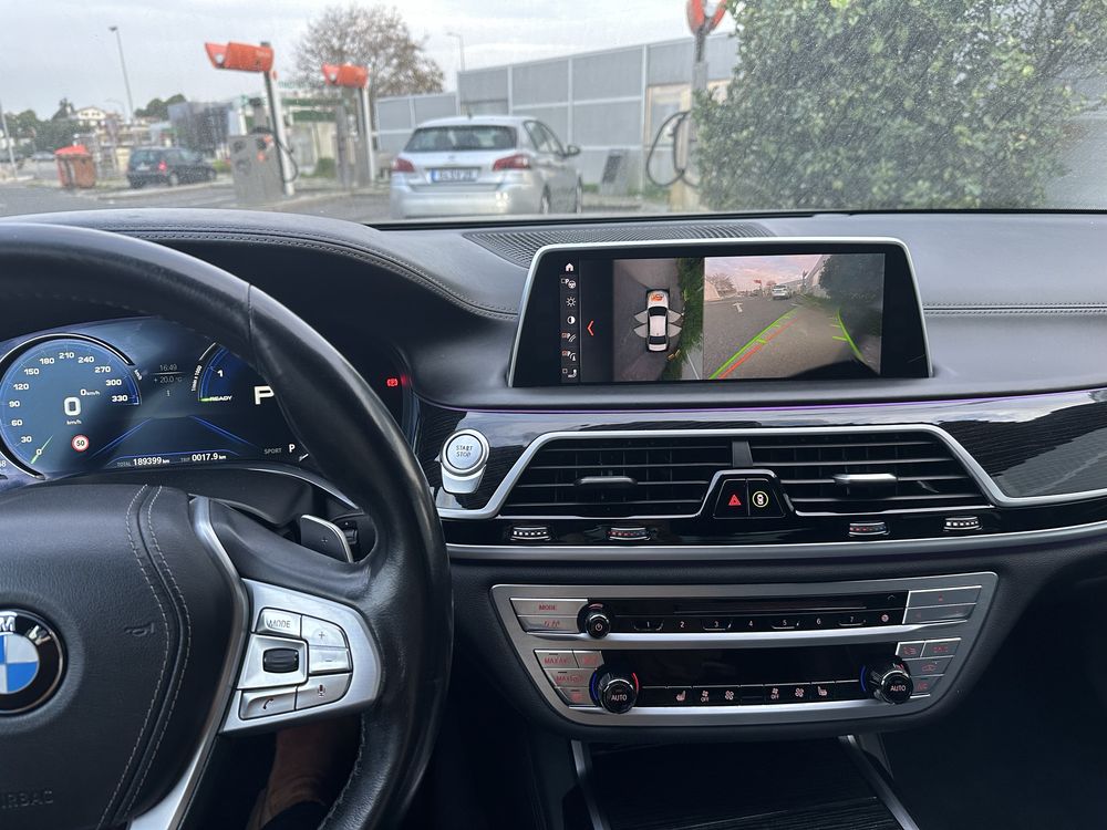 BMW 740e M Performance