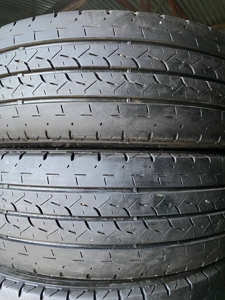 R15C 195/70 Bridgestone Duravis R660