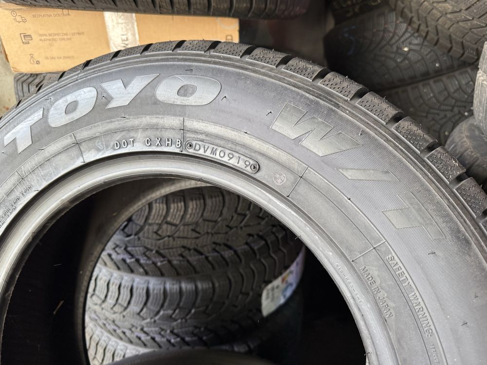 4xUniroyal 215 65r16., 2019 nowe