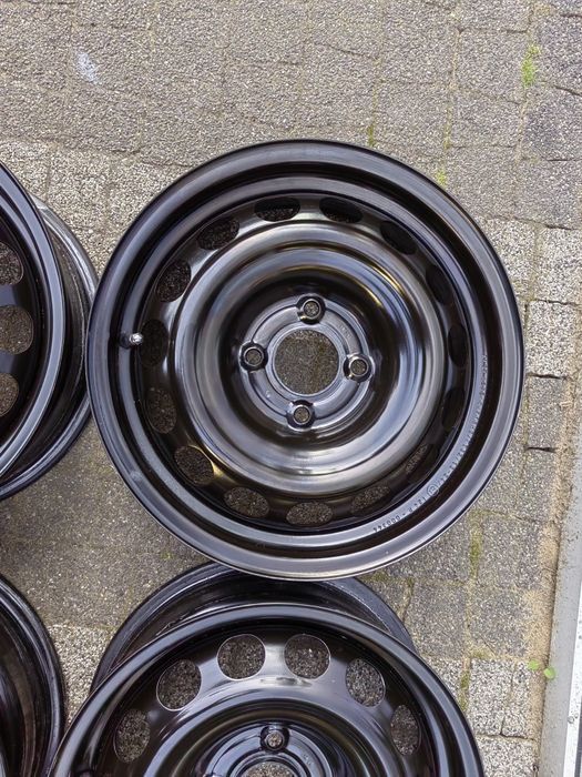 NOWE Felgi Stalowe  Opel Corsa E Peugeot 208 207 DS3 Citroen  C3 C4