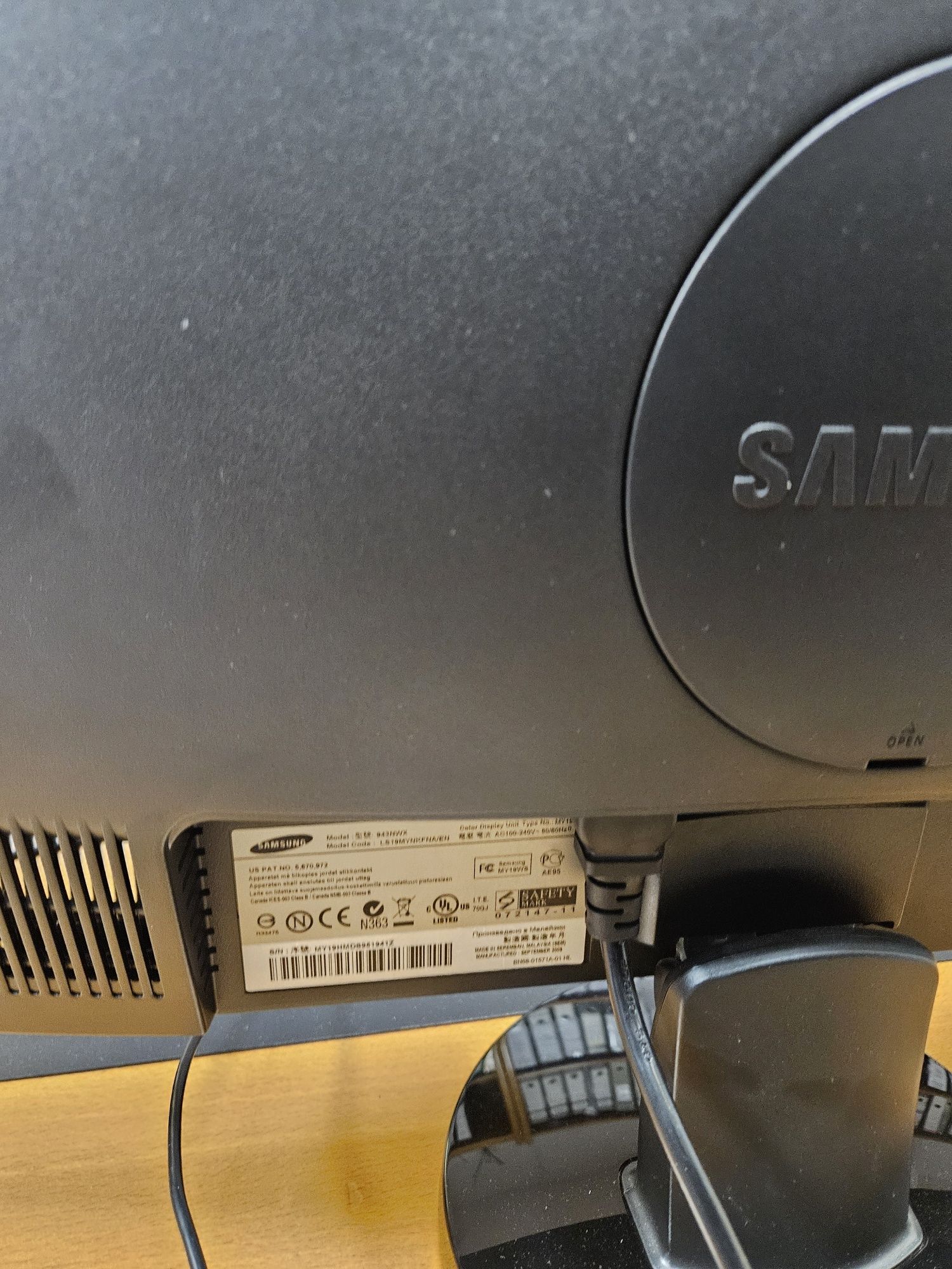 Monitor Samsung médio
