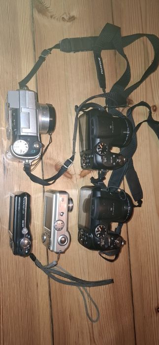 Uszkodzone aparaty fotograficzne