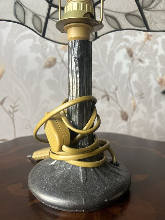 Piękna witrażowa lampka