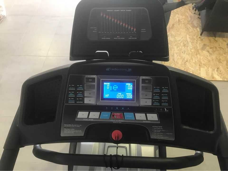 Passadeira Profissional Cardiostrong TX-50