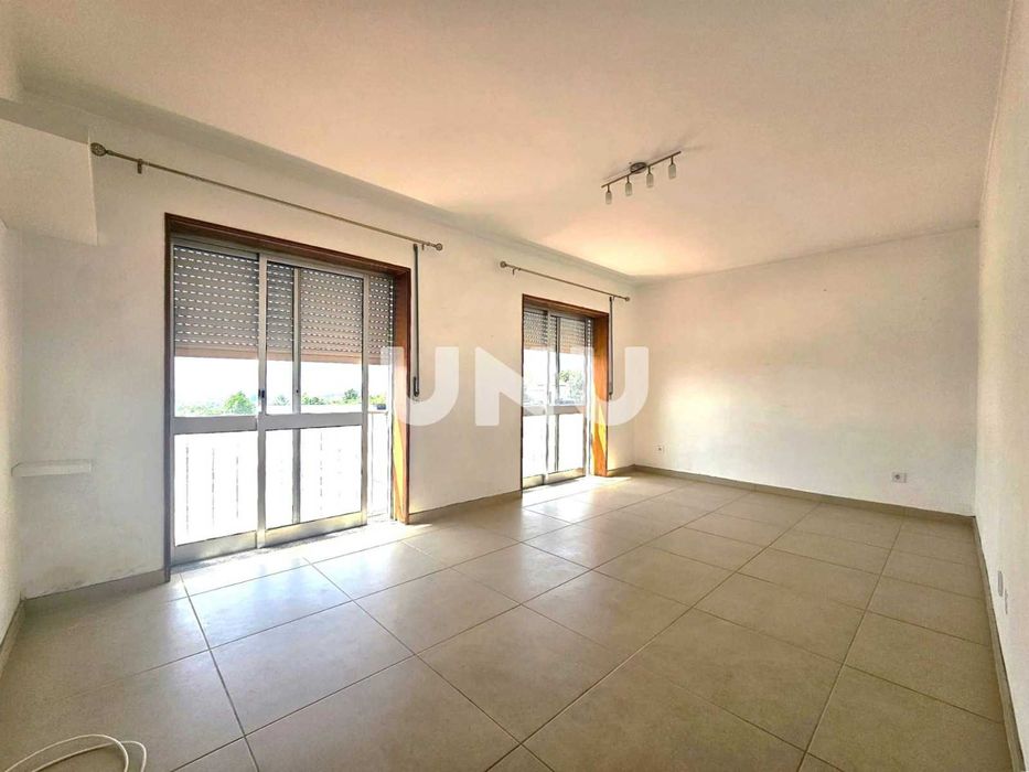 Apartamento T2 para arrendamento em Viseu