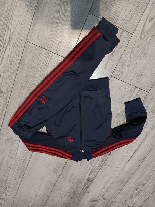 Dresik 116. Orginalny bardzo wygodny super jakosc