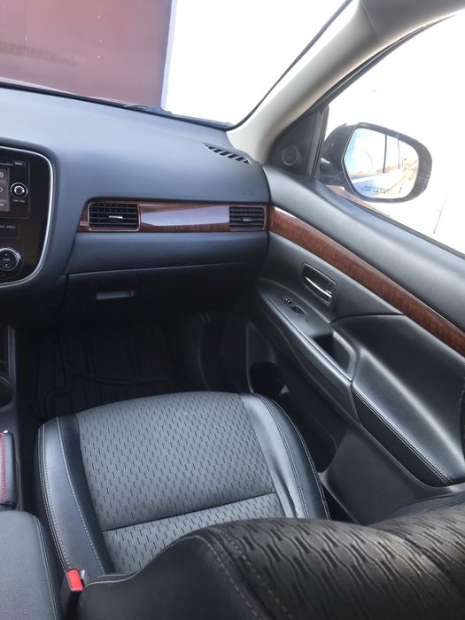 Мitsubishi Outlander 3(GT,3 літра)