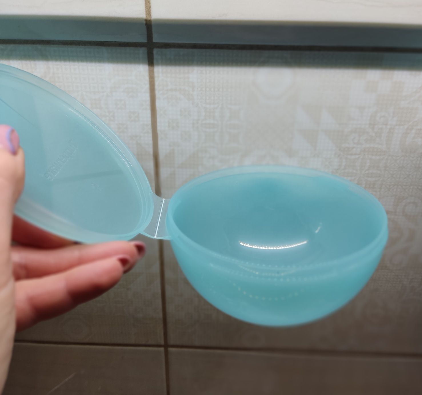 Pojemnik z zawieszką Tupperware