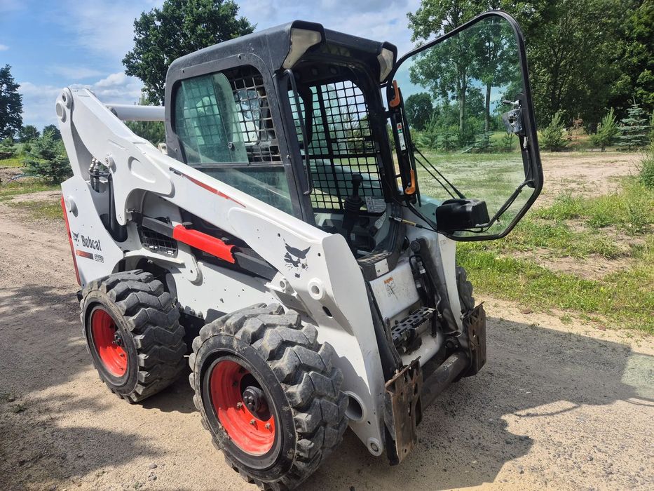 Bobcat S750  Miładowarka Bobcat S750, osprzęt, zagęszczarka