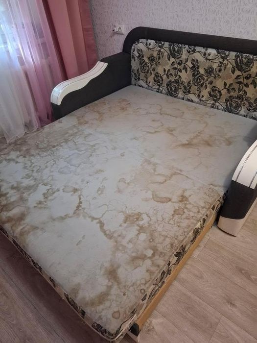 Химчистка диванов,  матрасов , ковров , авто