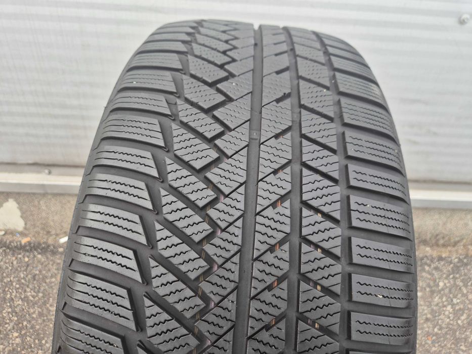 1x OPONA ZIMOWA 285/45/21 Continental Wint.Cont. 850P 113V XL 7MM