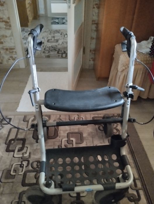 Роллатор ходунки