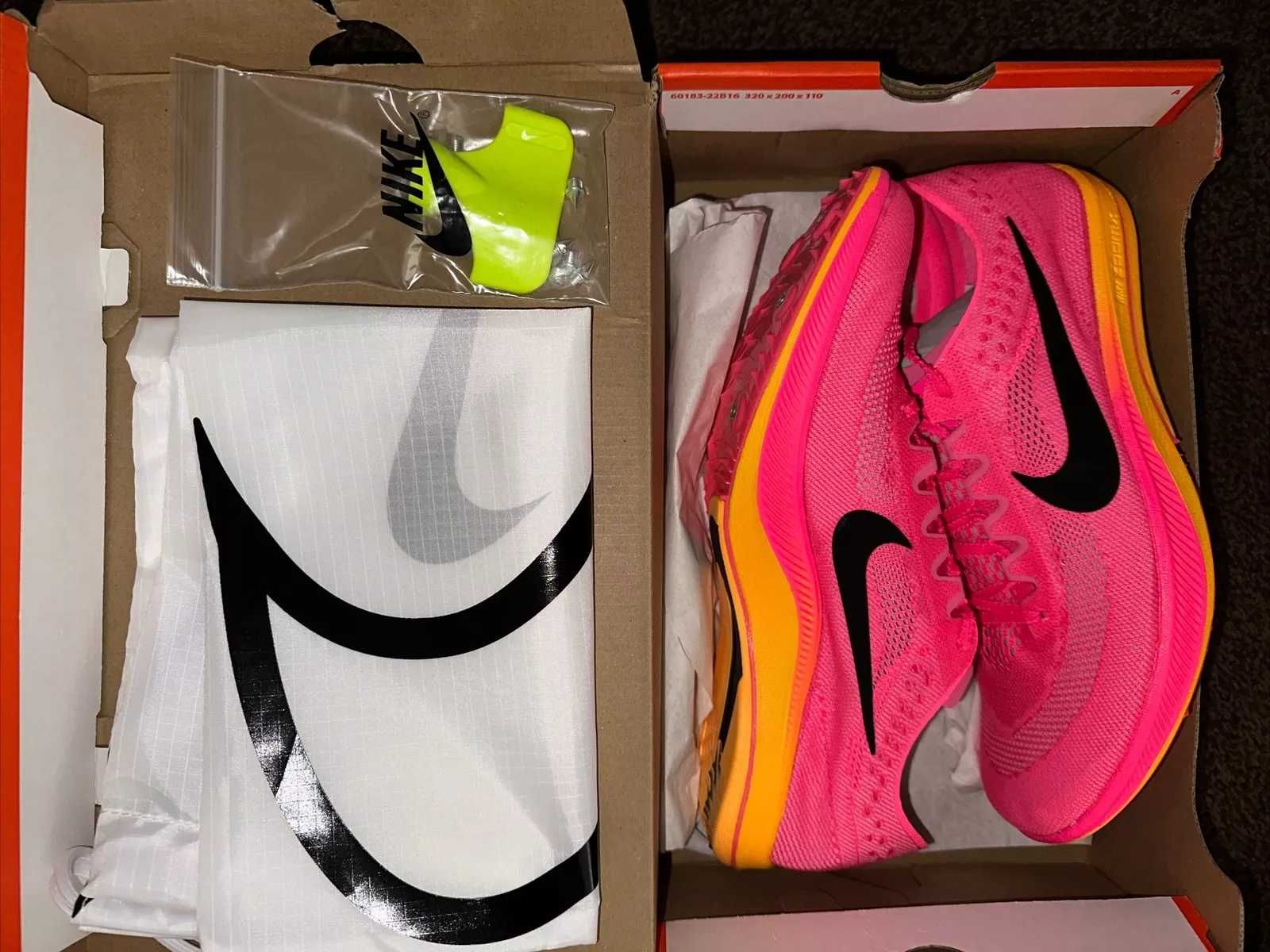 Шиповки NIKE ZOOMX DRAGONFLY на короткі та довгі дистанції
