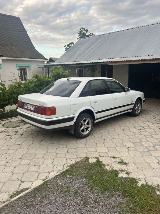 Audi 100 c4 1993 газ бензин, будь який вид переоформлень