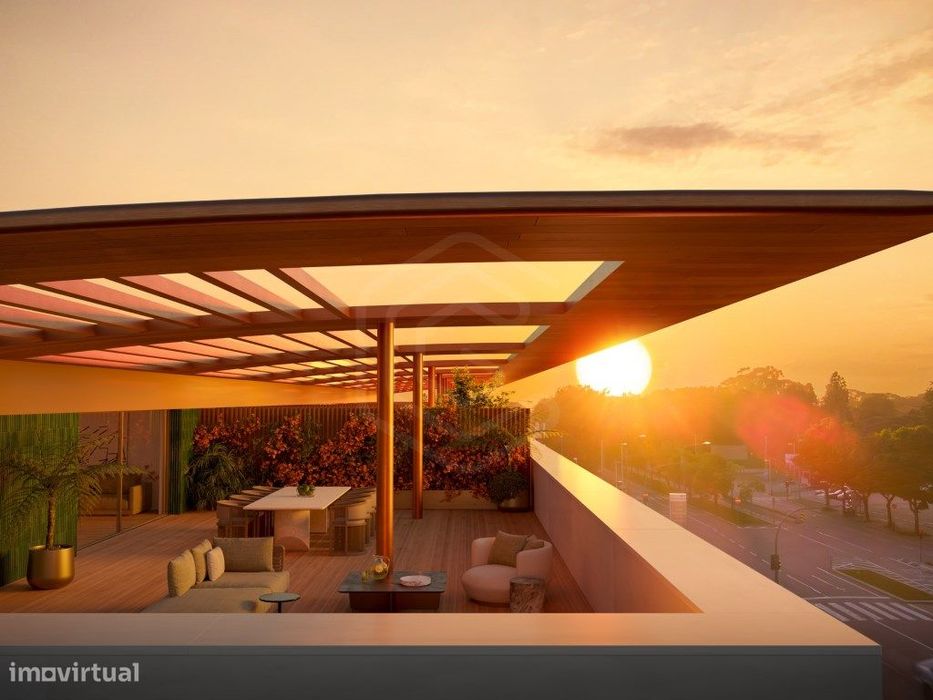 Penthouse T3 em Empreendimento na Avenida da Boavista, Porto