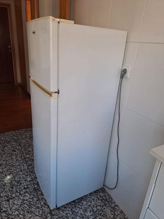 Frigorifico branco