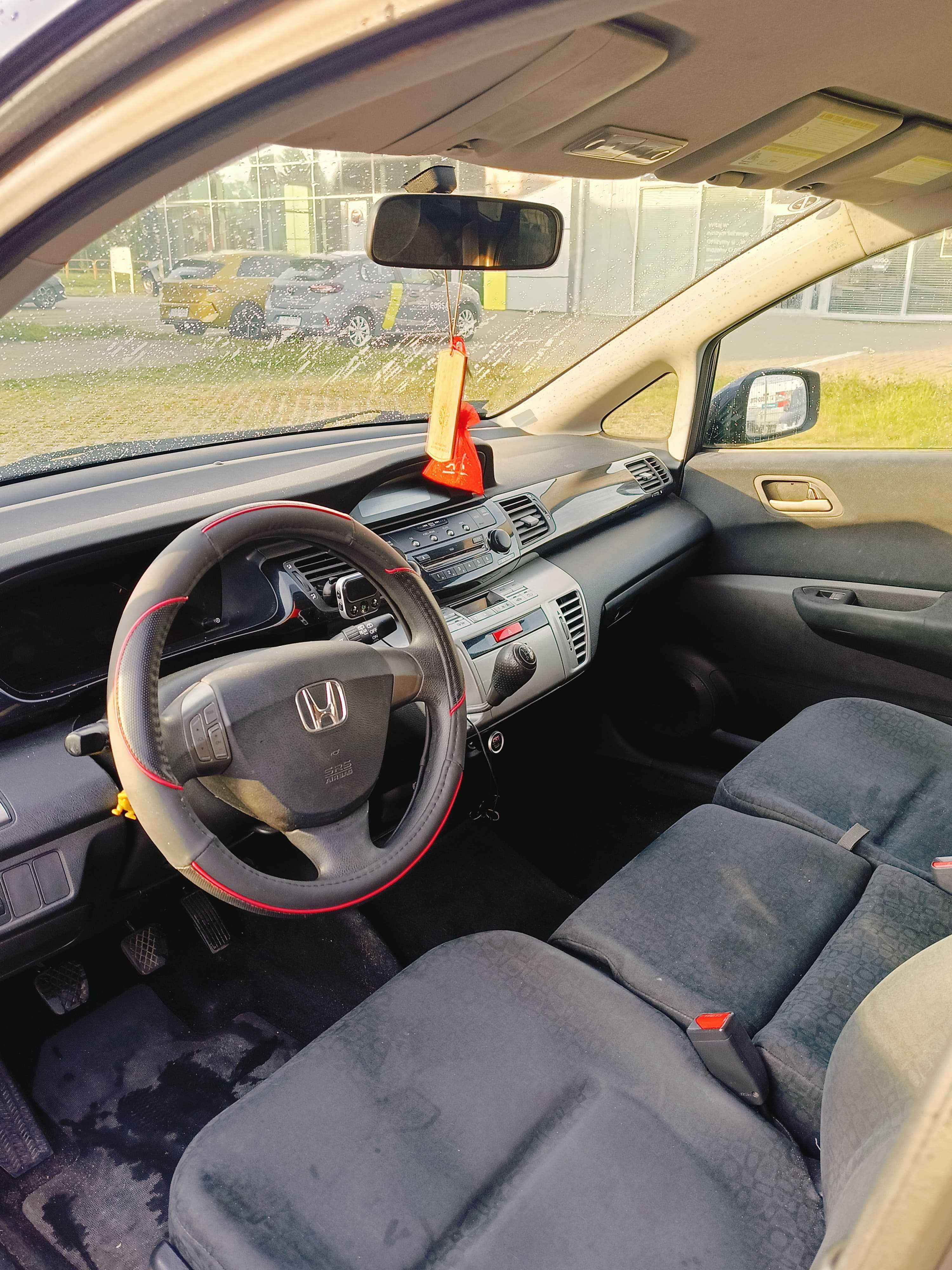 Sprzedam- Honda FR-V