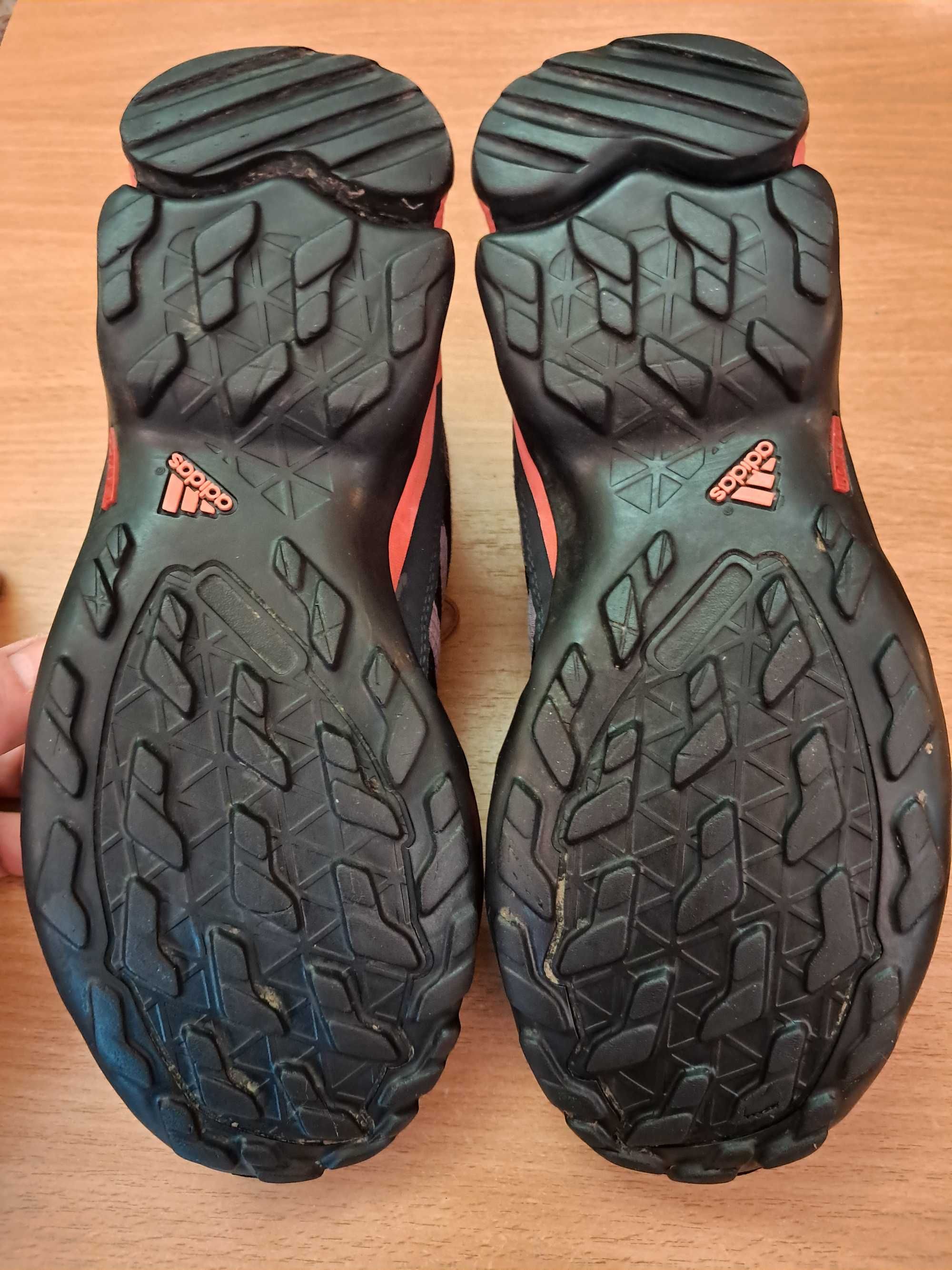 Детские кроссовки adidas terrex 38 размер стелька 24см