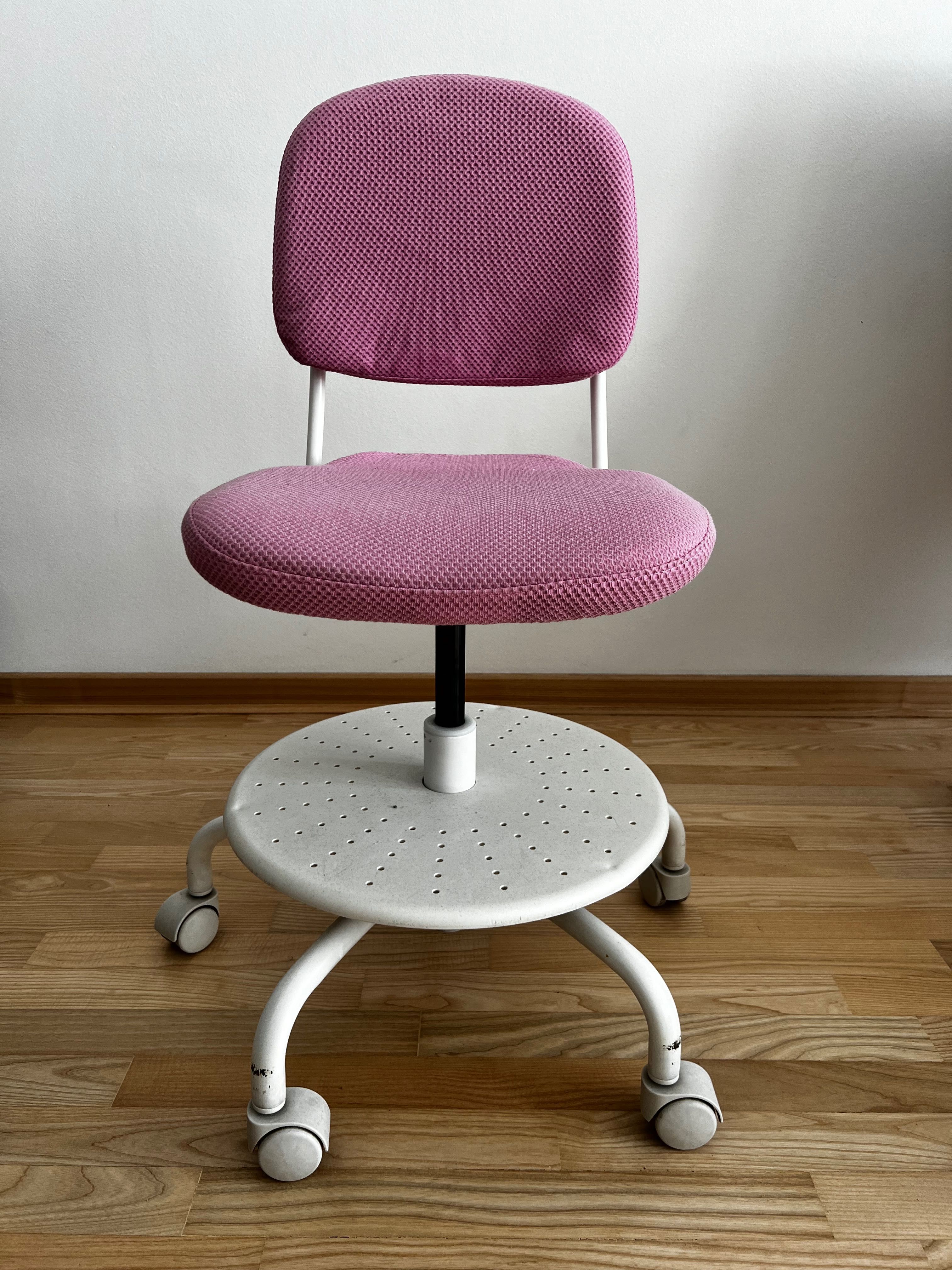 Ergonomiczne, różowe krzesło Dla dzieci