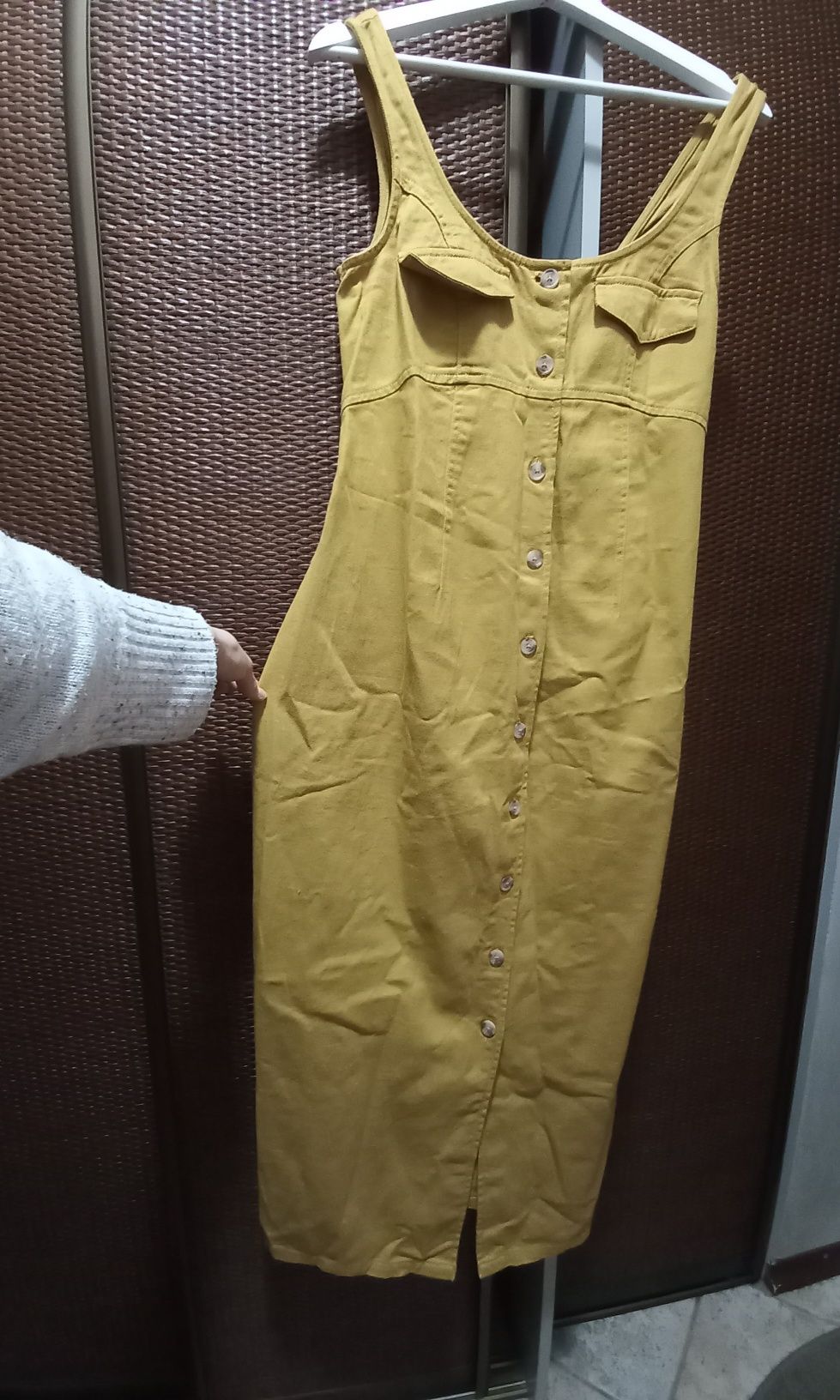 Sukienka ciążowa Asos XS/S musztardowa