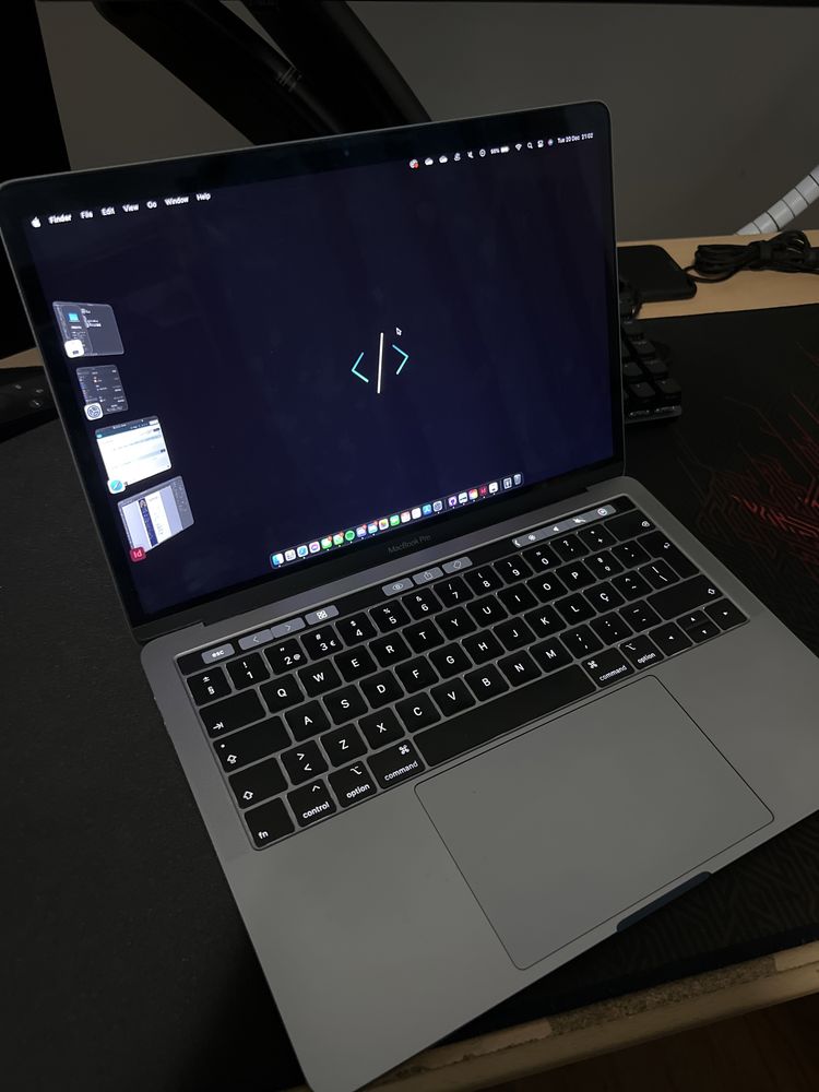 MacBook Pro 13” 2019 i5 c/ Touchbar