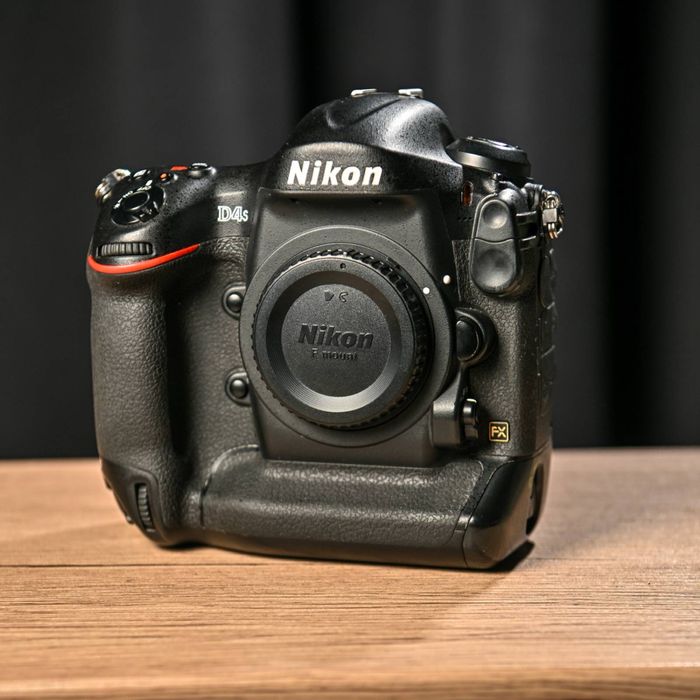 Nikon d4s(пробіг 83т)