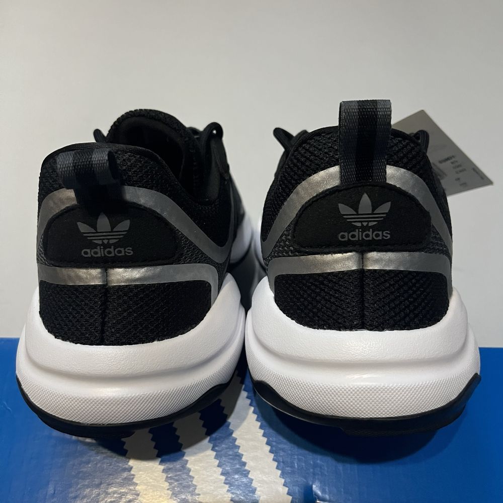 Оригінал! Adidas Originals Haiwee  43-46 (26,5-29,5 см)