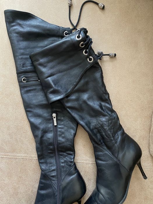 Сапоги чоботи шкіра високі 36 розмір