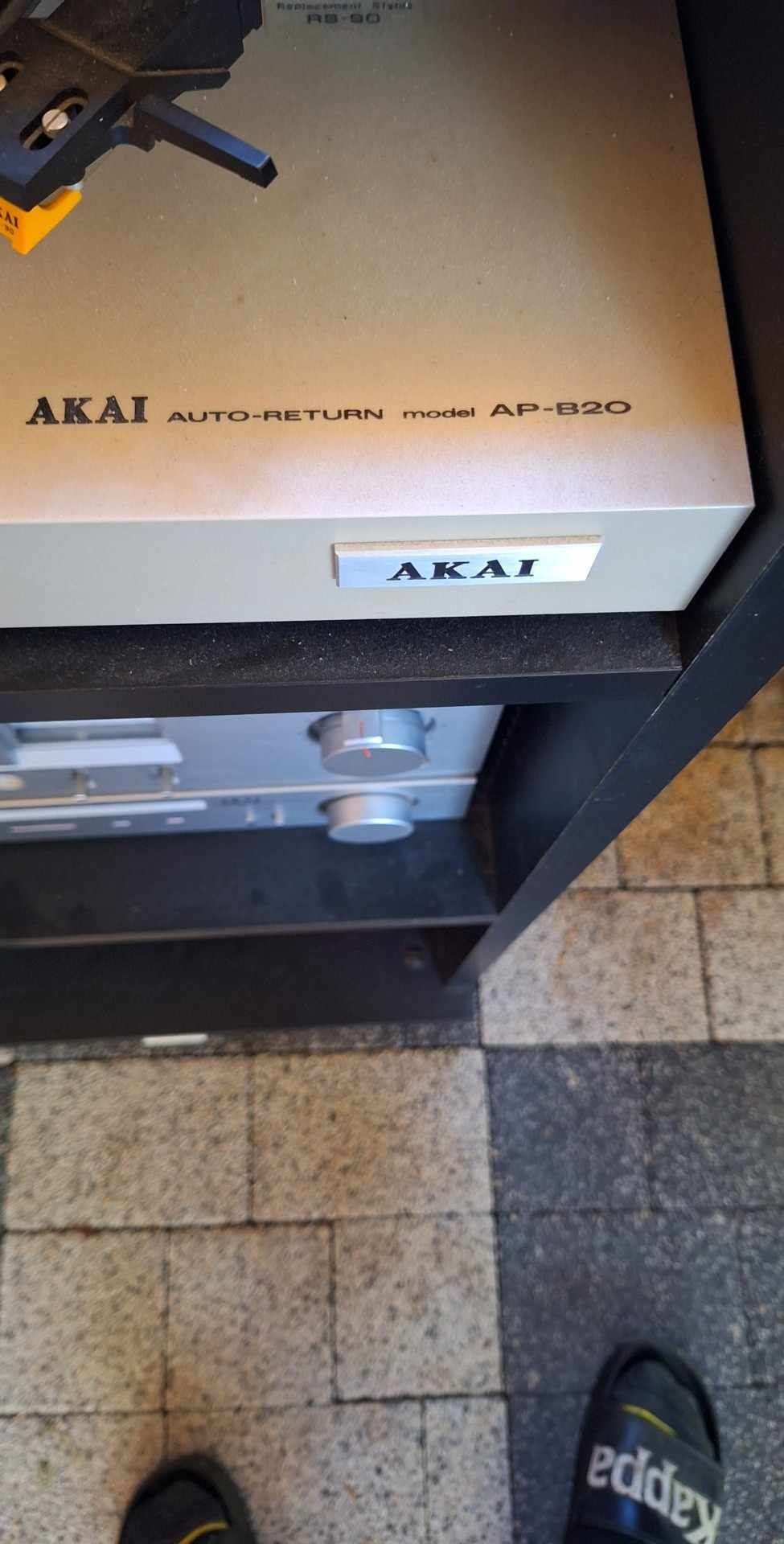 Wieża segmentowa Akai