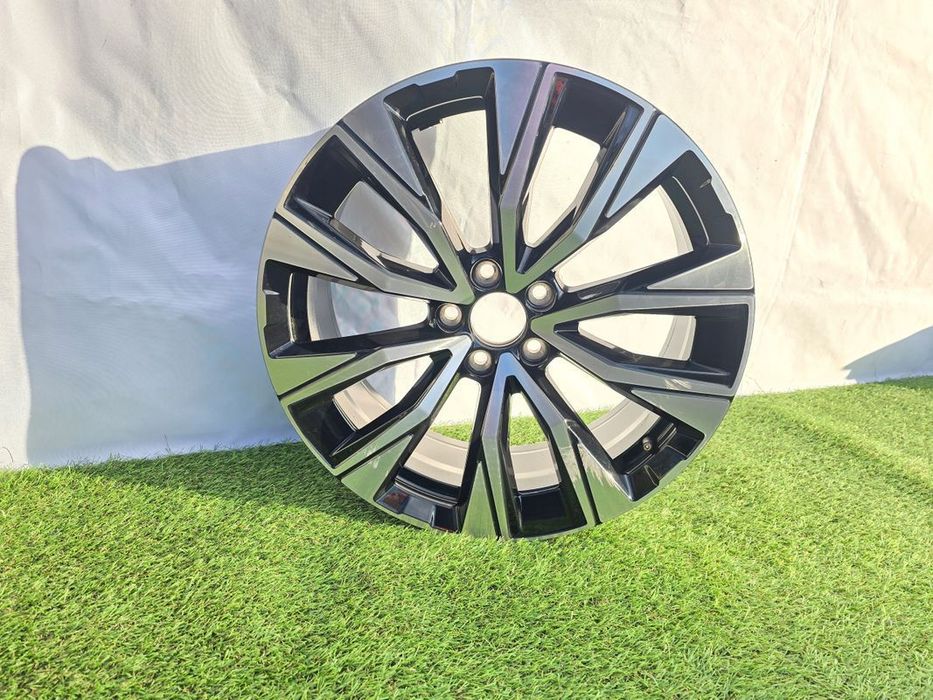 FELGA VOLVO XC40 XC60 V90 CROSS 7,5x19 ET50,5 5x108 32358566