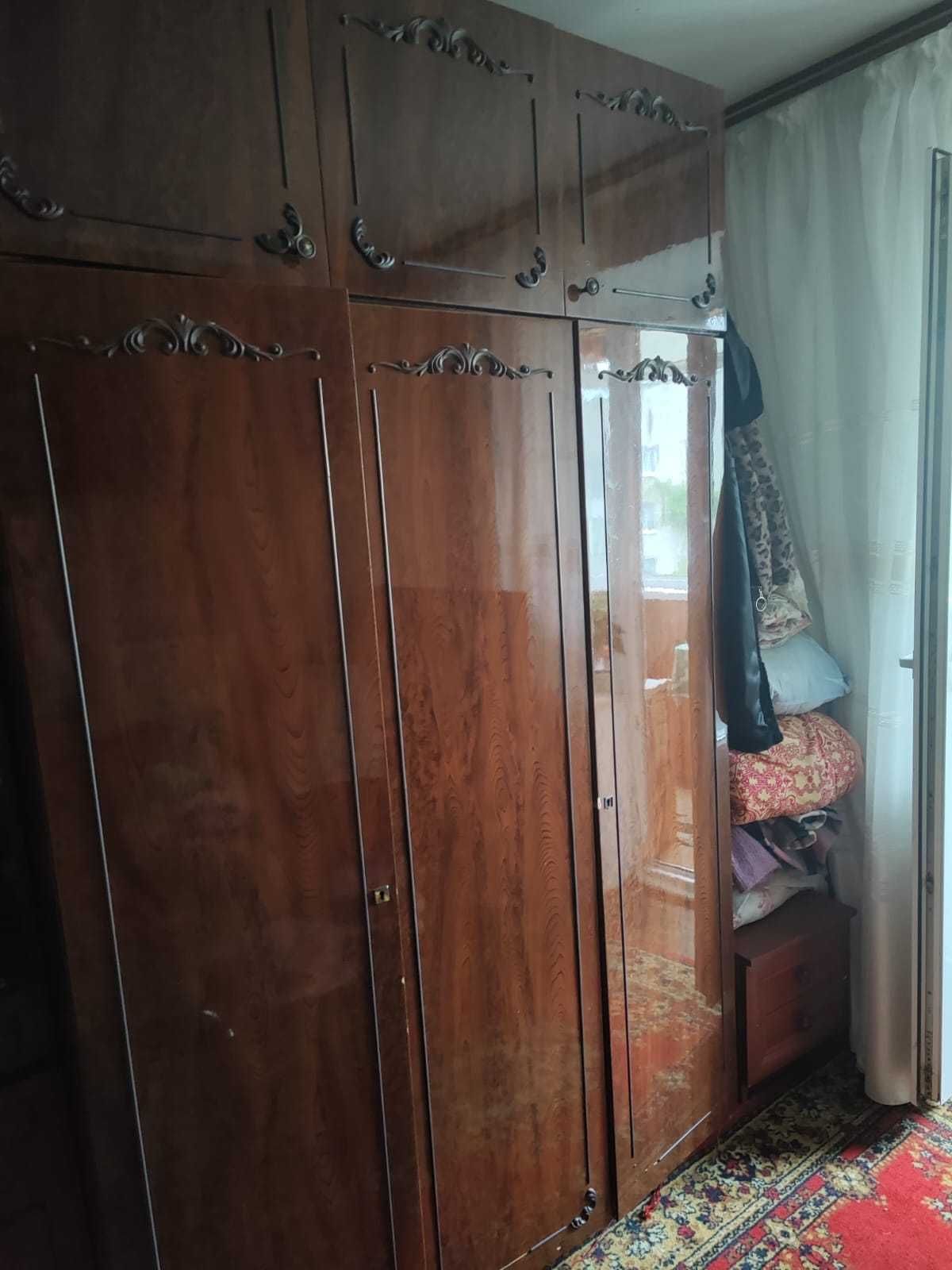 Меблі для зали, кімнати