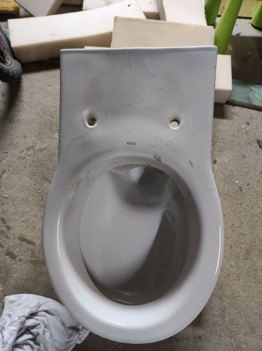 WC koło k331 muszla