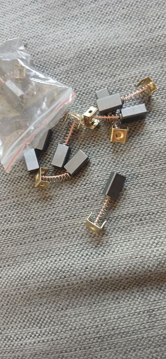 Szczotka węglowa 6.5x8x13mm kompatybilna z KG72 B&D