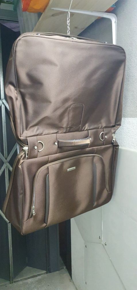 Mala porta fatos Samsonite