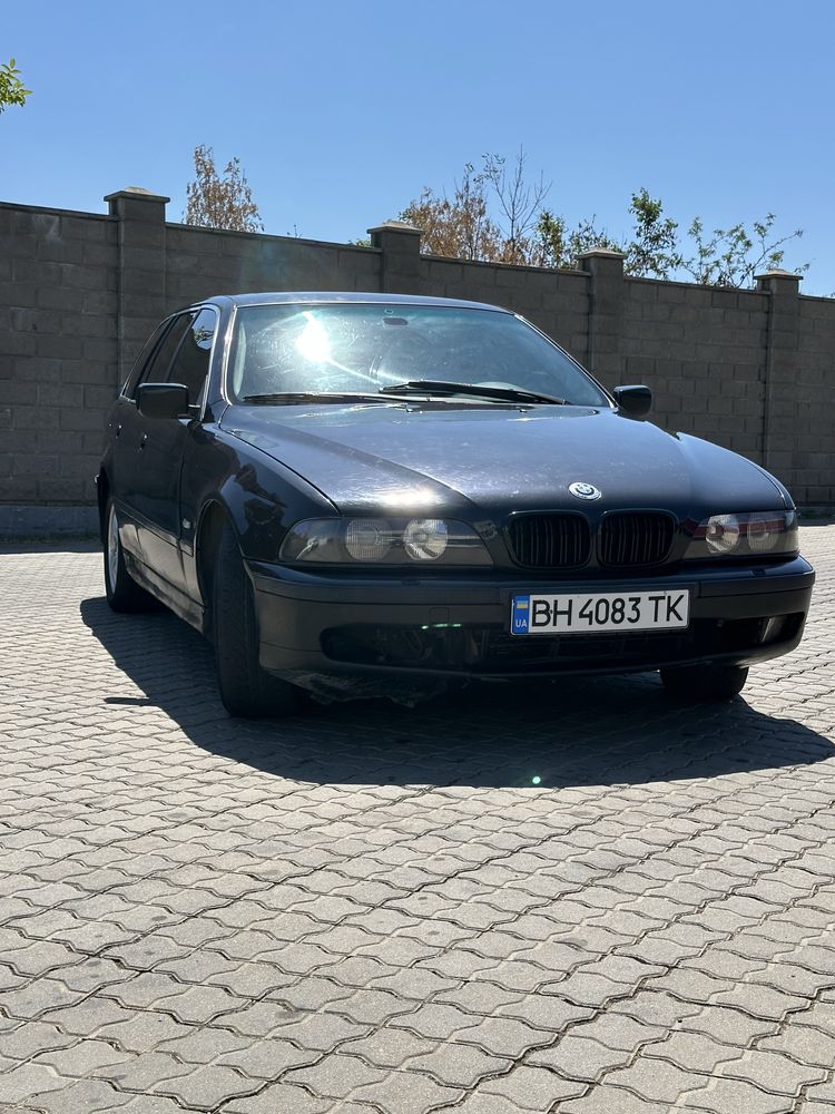 BMW E39 2.5 дизель Автомат
