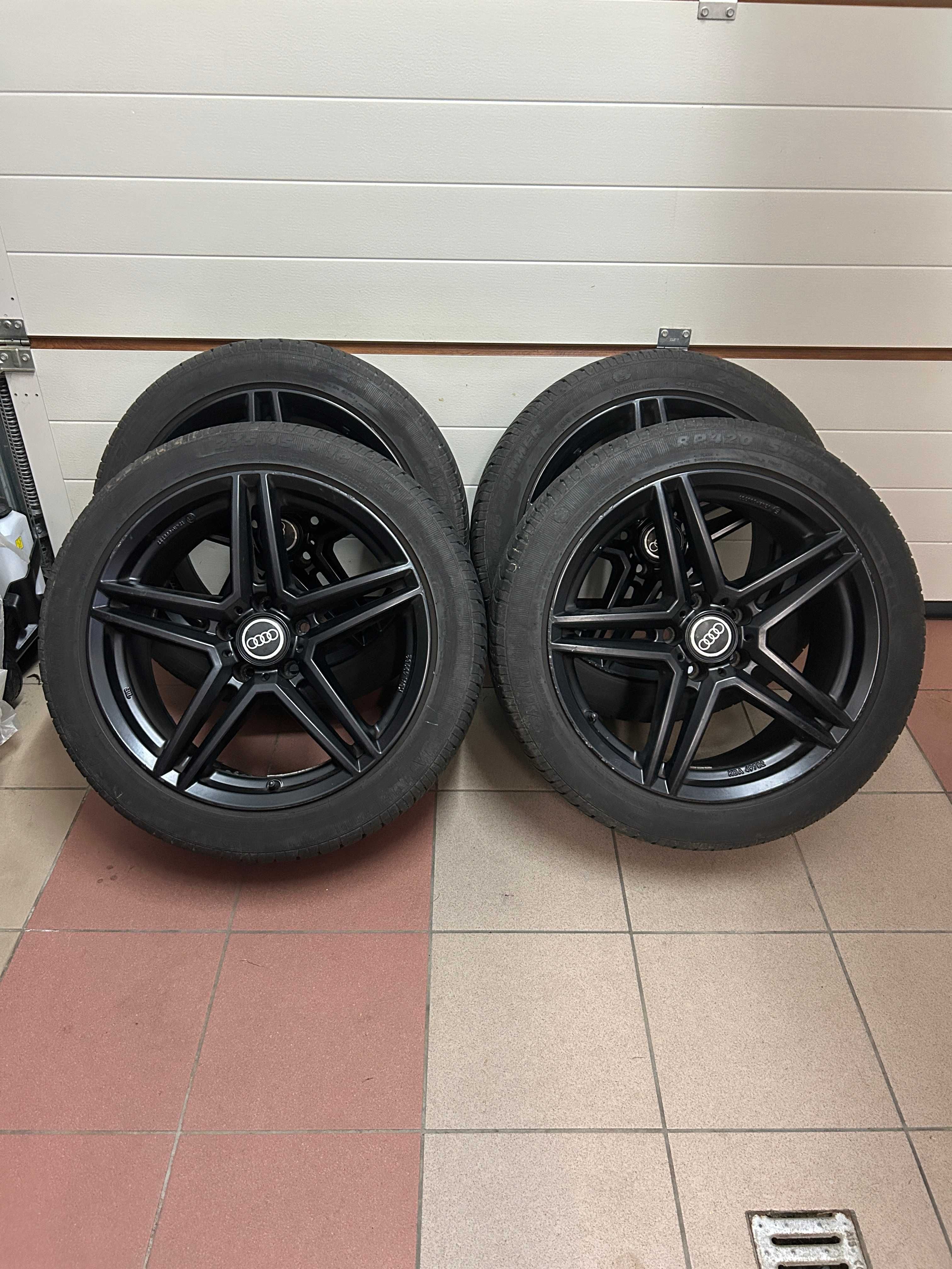 Koła AUDI - felgi aluminiowe R18 i opony letnie 235 / 45