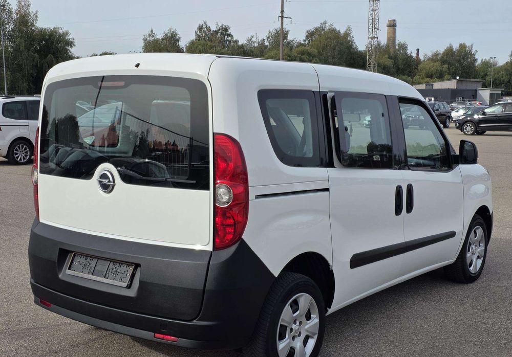 Opel Combo 1,3 2015