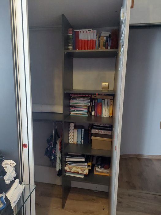 Komplet mebli młodzieżowych, garderoba, szafka wisząca, łożko