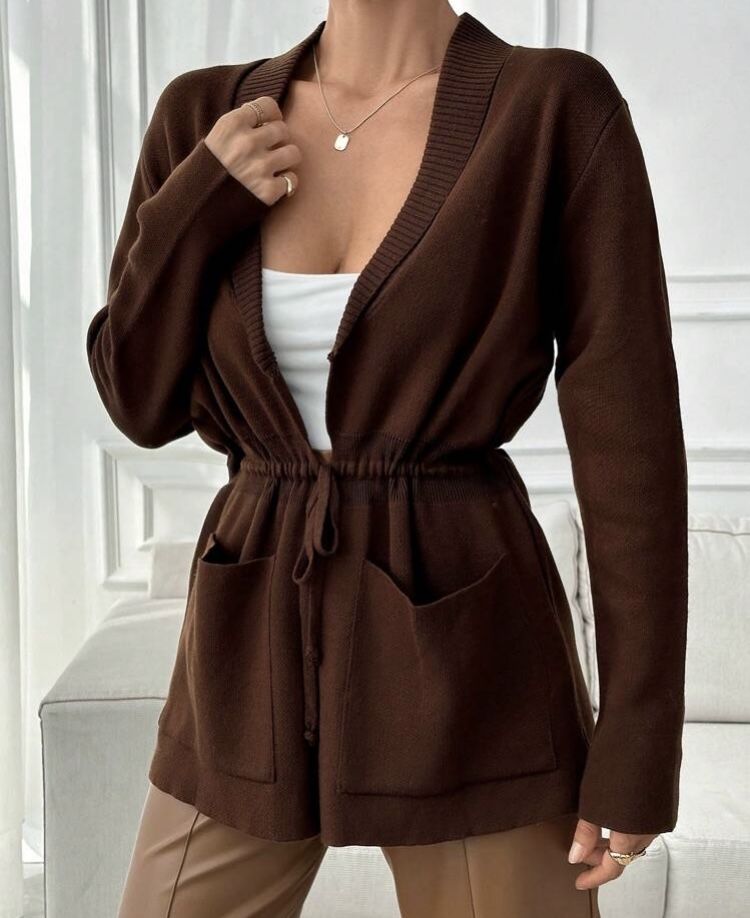 Brązowy sweter