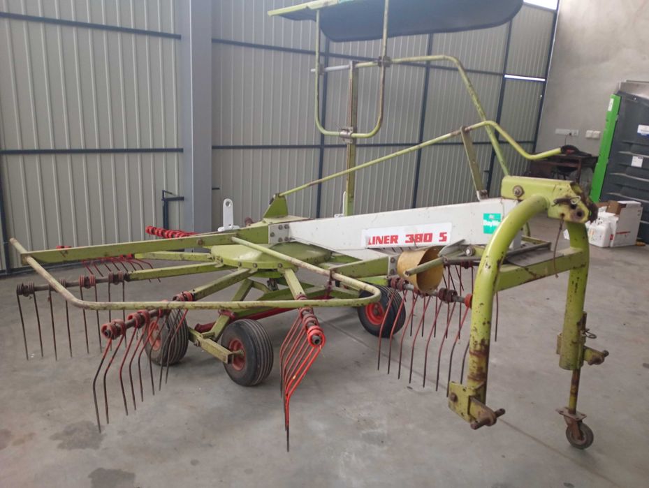 Zgrabiarka Claas Liner 380