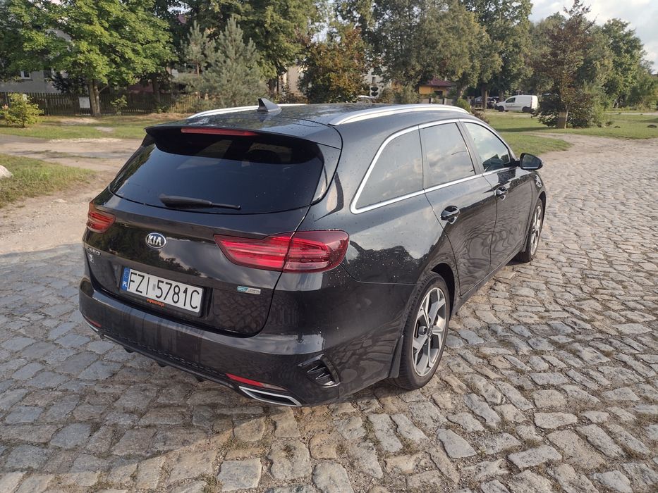 Kia. Cee'd 2021 rok 1.6 pług in Hybrid