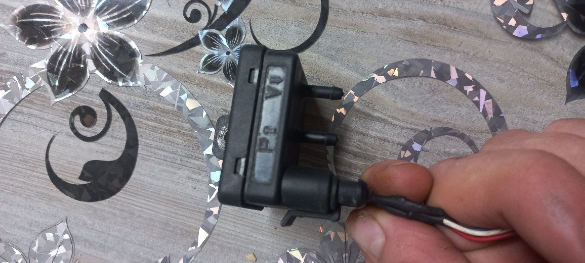 Підкапотка ГБО 4 го покоління AGIS  m 210
