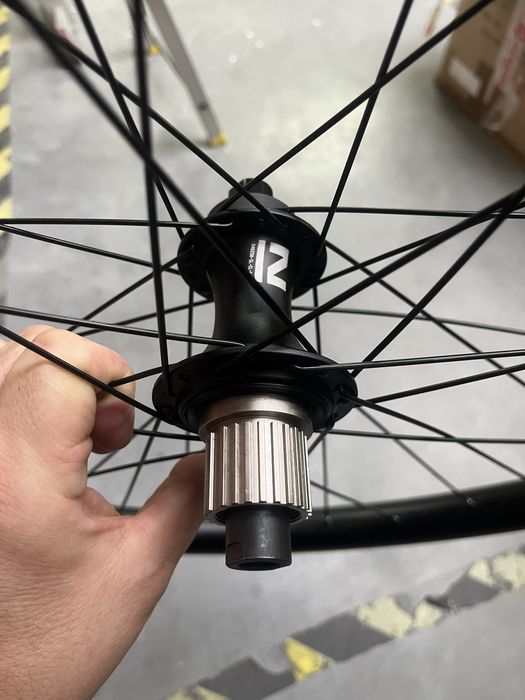 Nowe kolo 27.5 boost Dartmoor Novatec