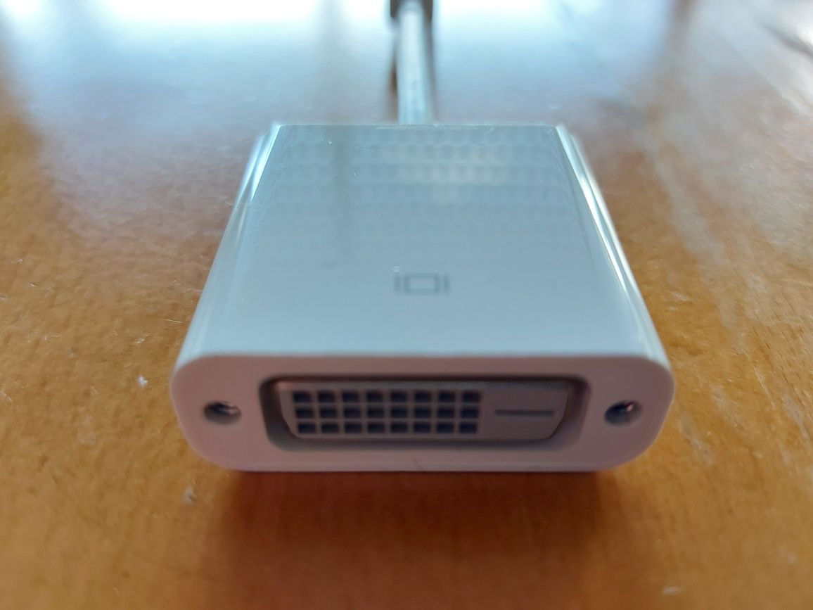 Apple Mini DisplayPort to DVI Adapter