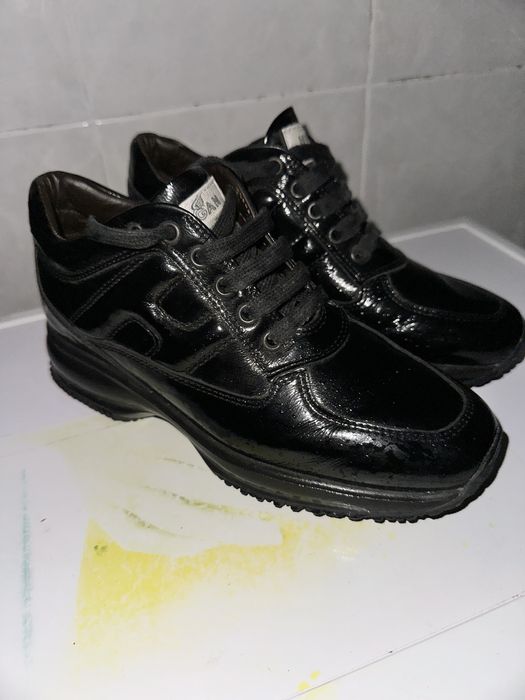 Кросівки шкіряні, розмір 37-38 на худу ногу