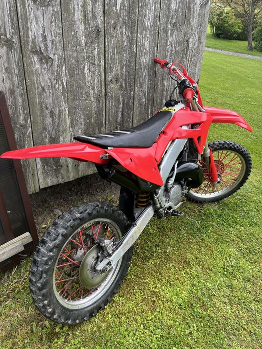 Honda cr 125. Po remoncie 14,5 mth. Öhlins.