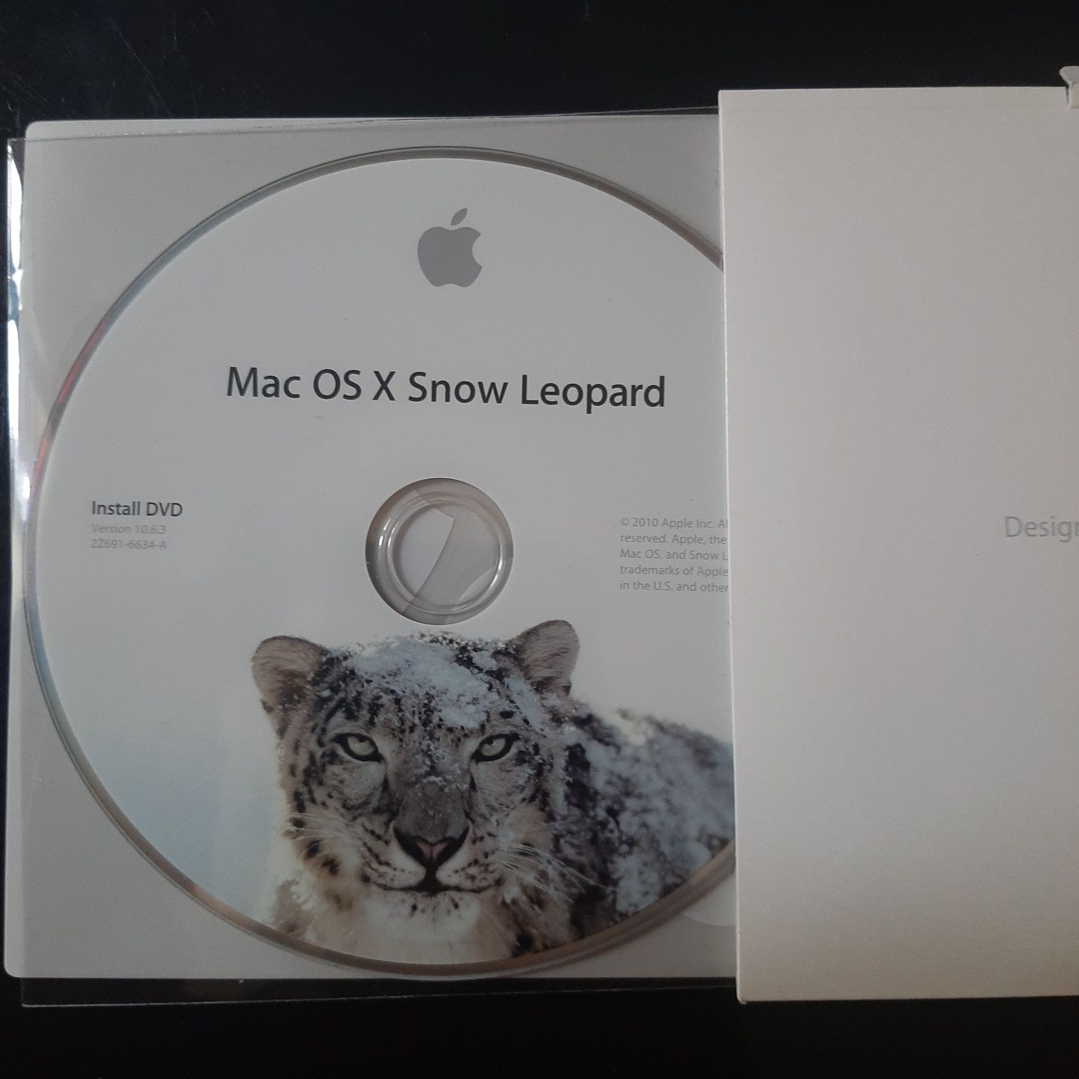 Mac OS X Snow Leopard (10.6.3) BOX для Intel [MC573RS/A]