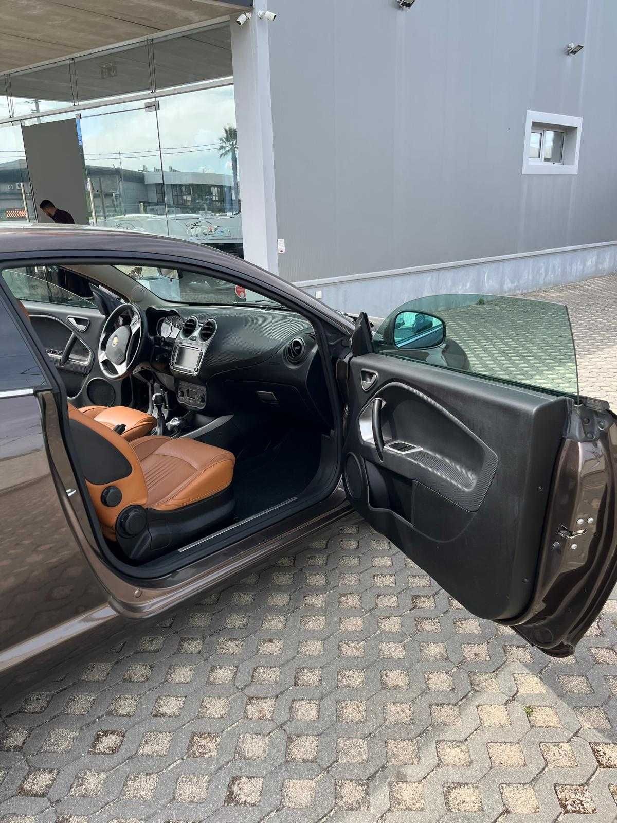 ALFA ROMEO MITO CASTANHO