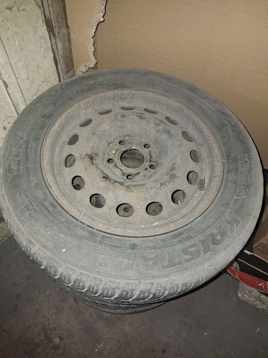 Opony na stalówkach