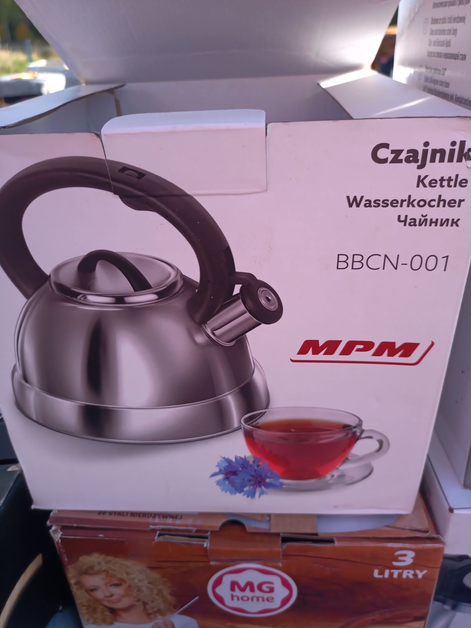 Nowy czajnik do wody MPM 2, 5 l